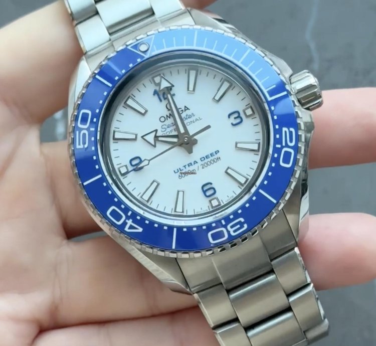 Omega Seamaster Ultra Deep 6000m Planet Ocean 6000m