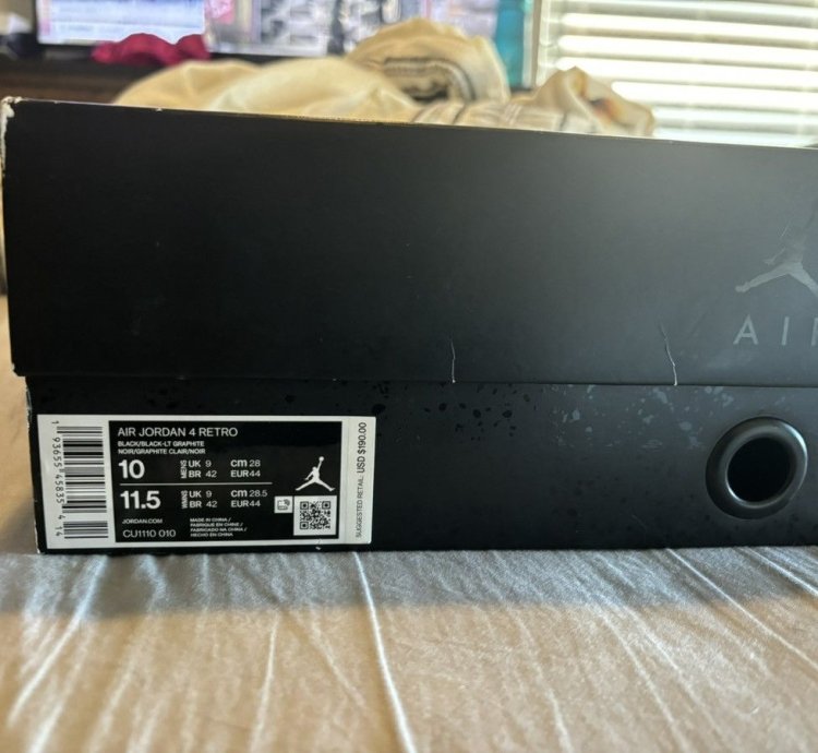 Air Jordan 4 Black Cats 2020
