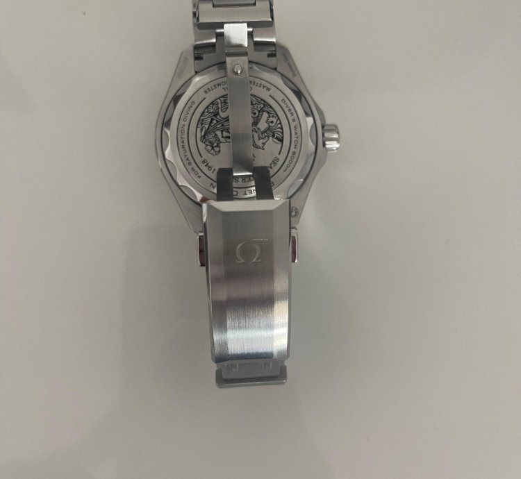 Omega Seamaster Ultra Deep 6000m Planet Ocean 6000m Summer Blue Ultra Almost New Mint Condition With Original Box And Papers