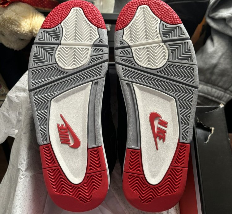 Air Jordan 4 Bred Reimagined