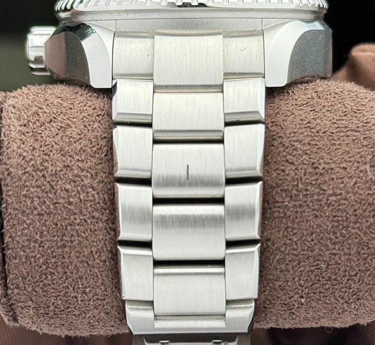 Omega Seamaster Ultra Deep 6000m Planet Ocean Ceramic Steel