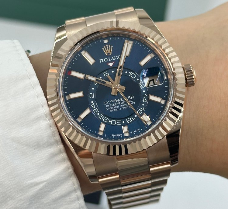 Rolex Sky-dweller Blue