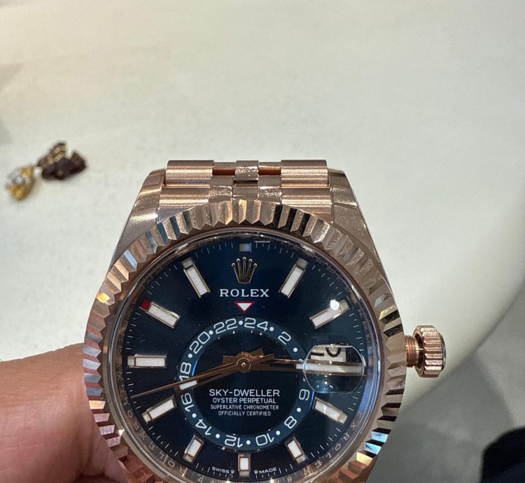 Rolex Sky-dweller Blue Dial 2025 Model New