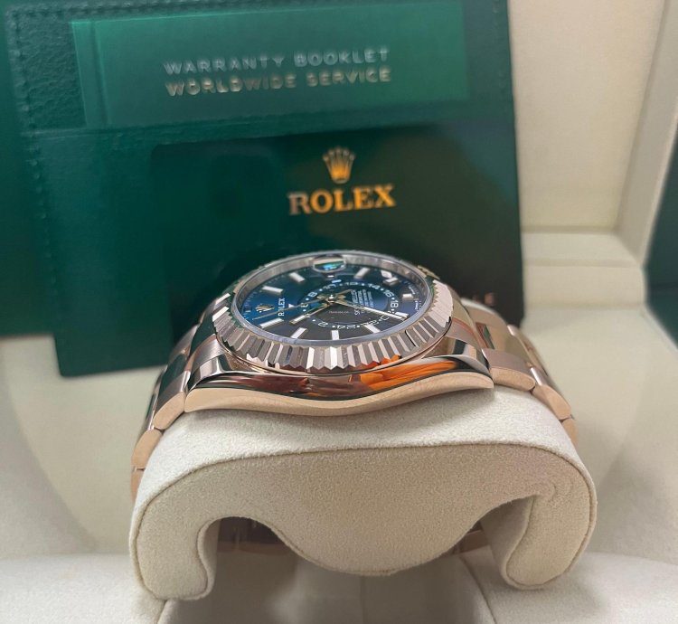 Rolex Sky-dweller Blue Dial 336935 Rolex Oyster Bracelet New 2023