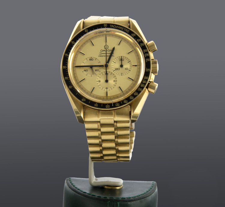 Omega Speedmaster 1980 Jubile-345 08 02 Speedmaster 18kts Gold