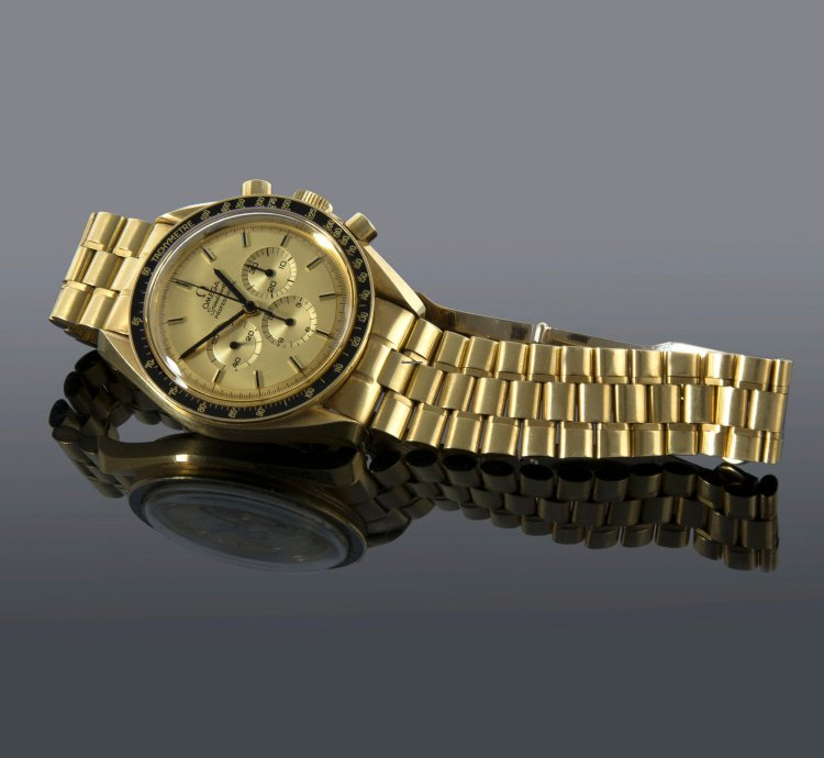 Omega Speedmaster 1980 Jubile-345 08 02 Speedmaster 18kts Gold