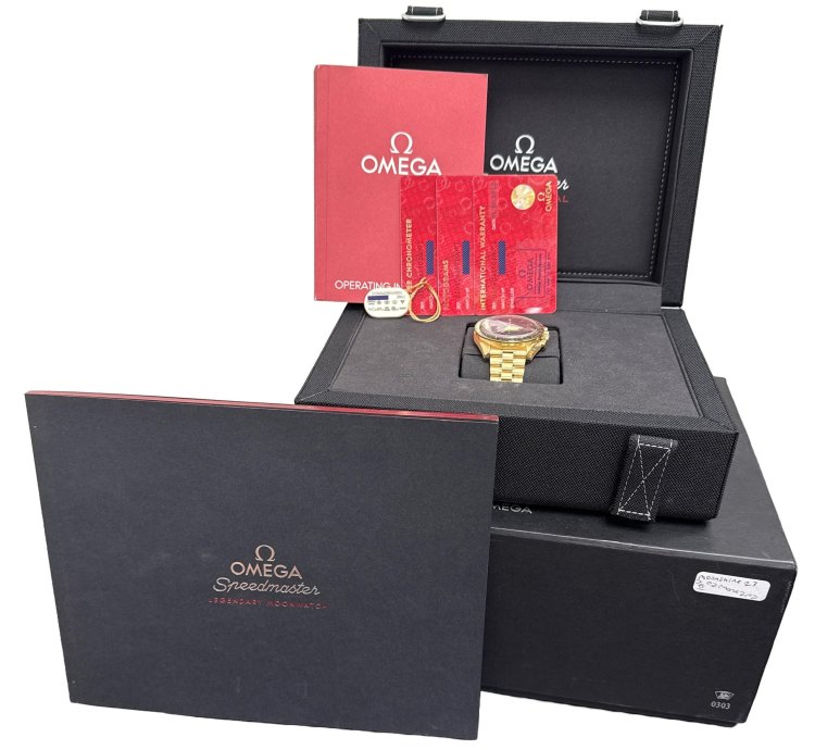 Omega Speedmaster 2023 Papers Omega Speedmaster Green Moonshine 18k 310 60 42 50 10 001 Box