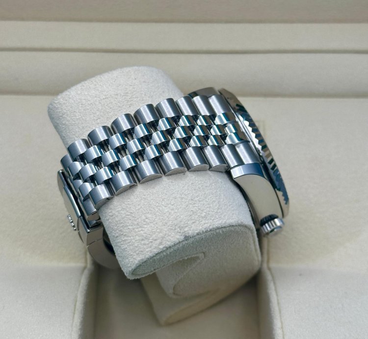 Rolex Sky-dweller Blue Dial Jubilee
