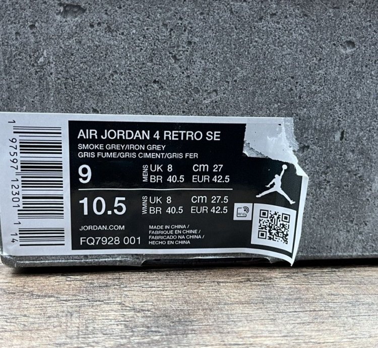 Air Jordan 4 Retro Se Wet Cement