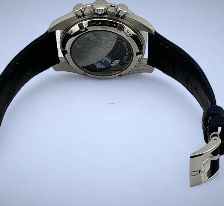 Omega Speedmaster 2024 Speedmaster Snoopy 50th Anniversary