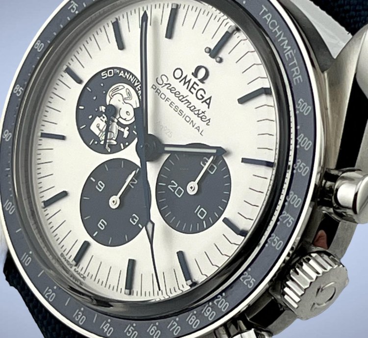 Omega Speedmaster 2024 Speedmaster Snoopy 50th Anniversary