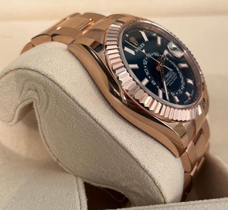 Rolex Sky-dweller Blue Dial Rose Gold Bracelet 336935 Unworn 2023 New Release