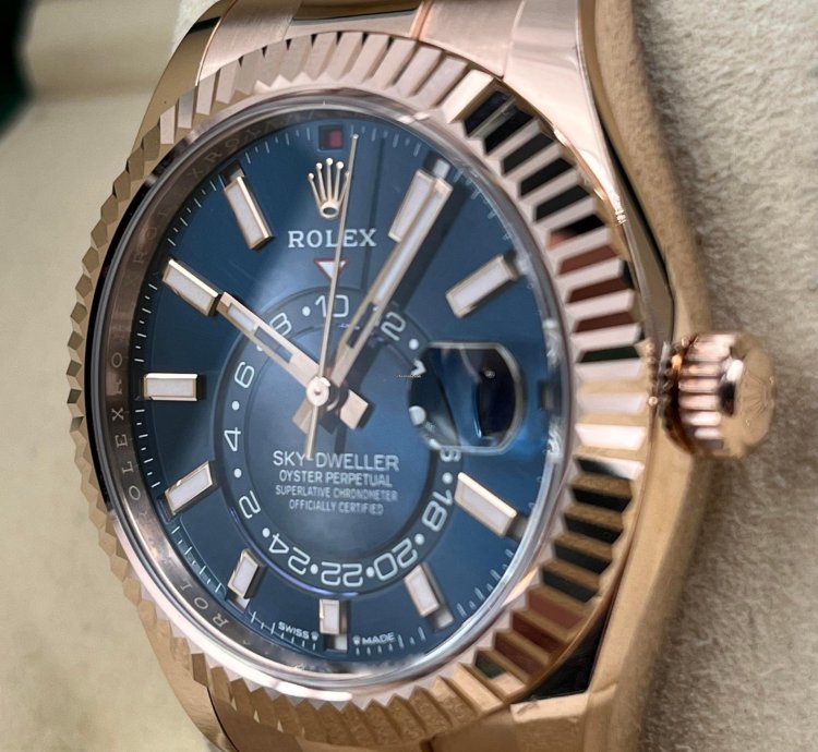 Rolex Sky-dweller Blue Dial Rose Gold Oyster Bracelet 336935 Unworn 2024