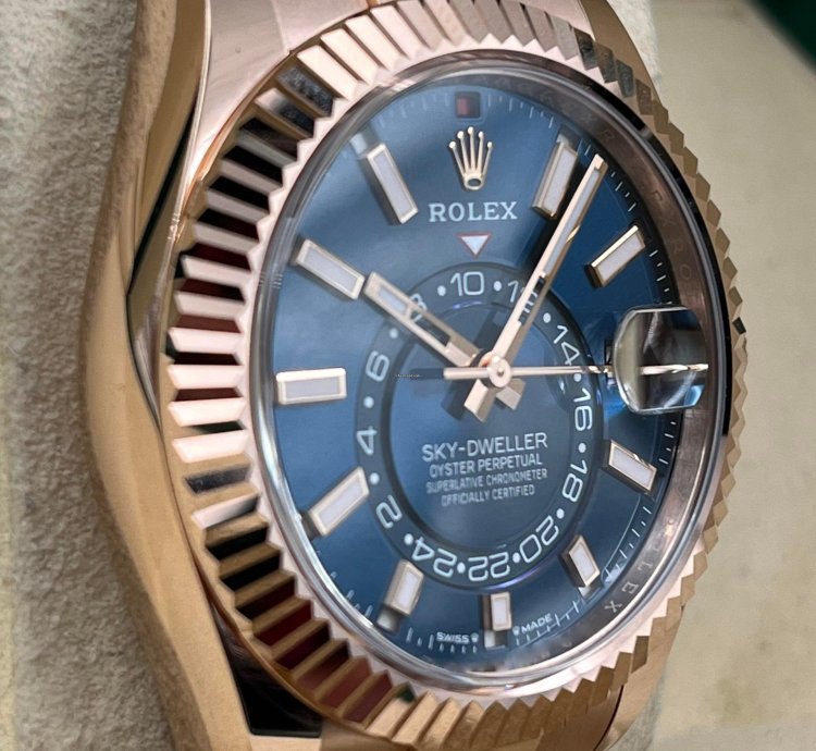 Rolex Sky-dweller Blue Dial Rose Gold Oyster Bracelet 336935 Unworn 2024
