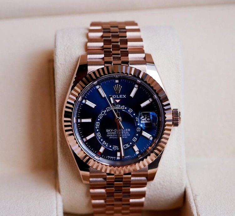 Rolex Sky-dweller Blue Green Dial Jubilee 336935-0005