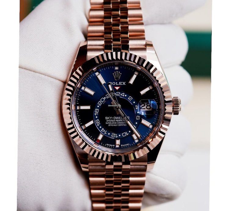 Rolex Sky-dweller Blue Green Dial Jubilee 336935-0005