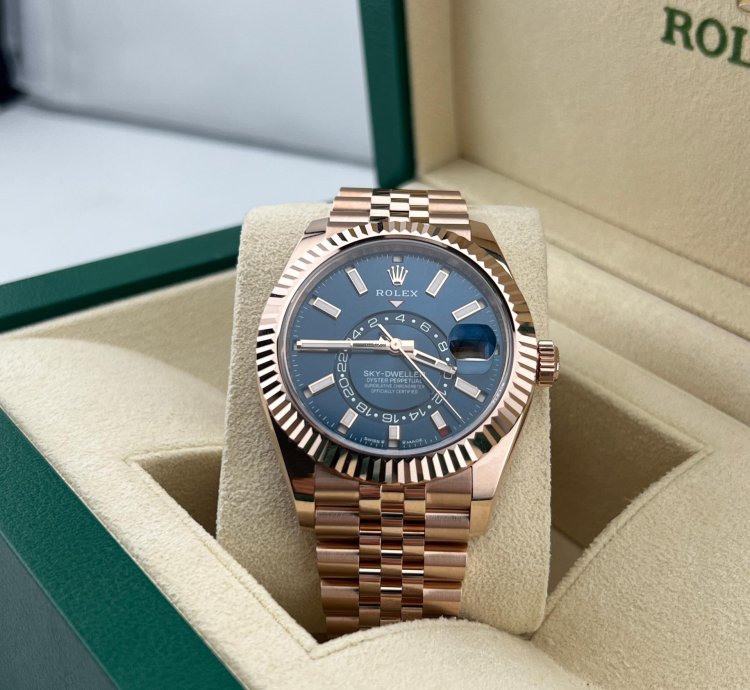 Rolex Sky-dweller Blue Green Dial Jubilee Bracelet