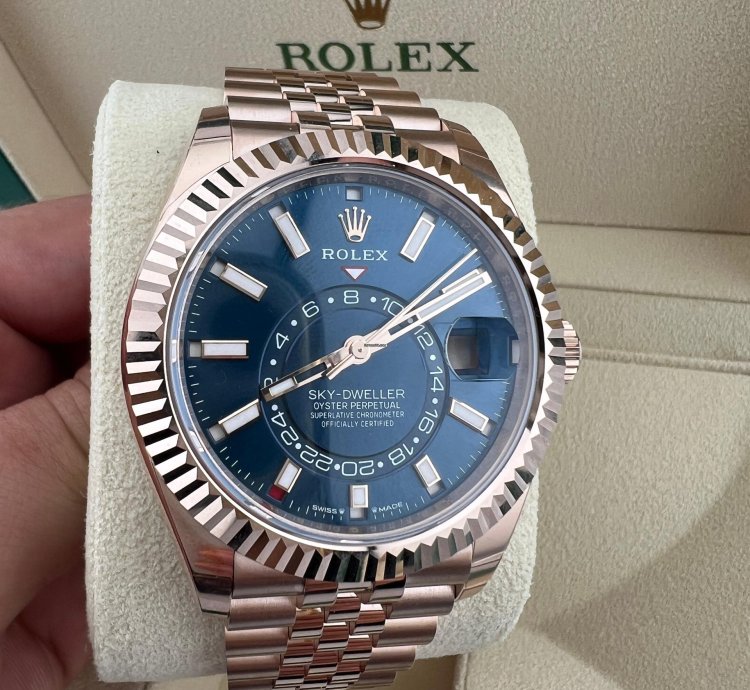 Rolex Sky-dweller Blue Green Dial Jubilee Bracelet