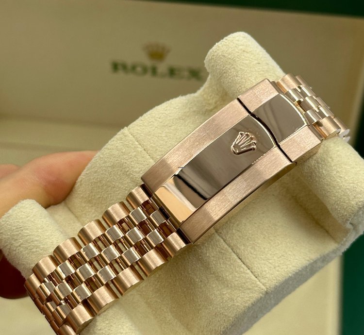 Rolex Sky-dweller Blue Jub