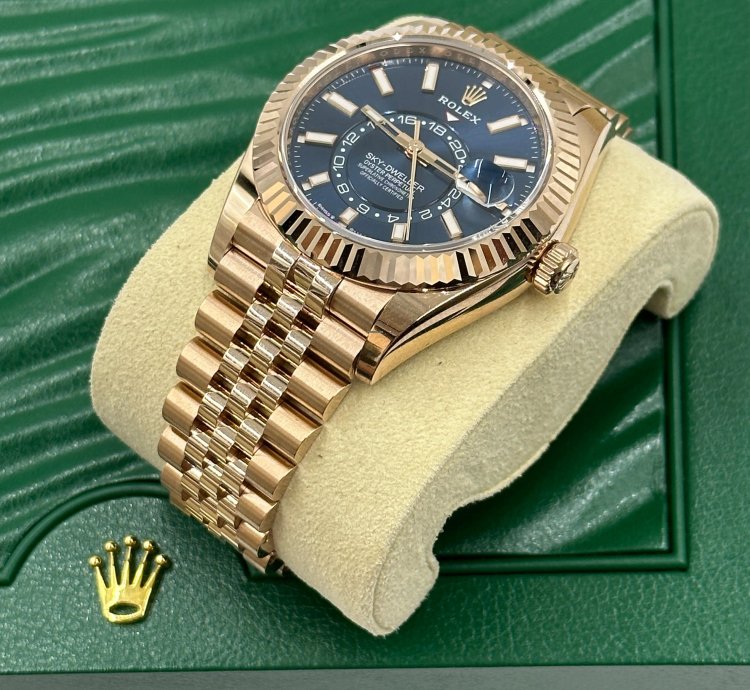 Rolex Sky-dweller Blue Jub