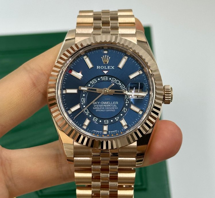 Rolex Sky-dweller Blue Jub