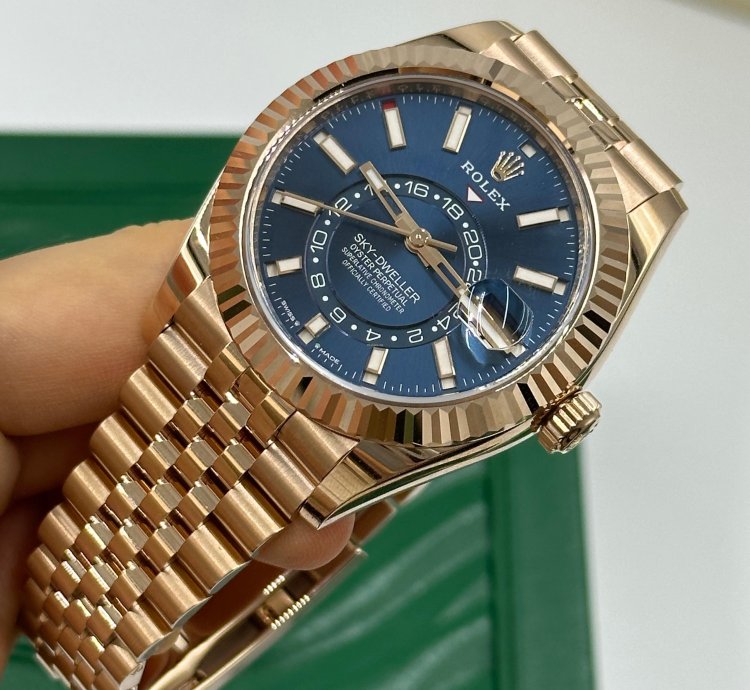 Rolex Sky-dweller Blue Jub