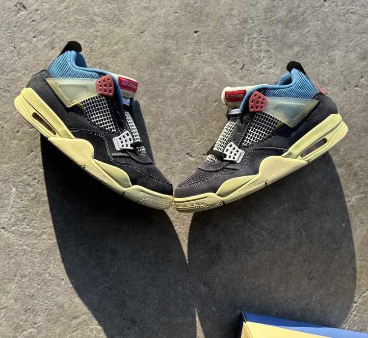 Air Jordan 4 Union La Off Noir