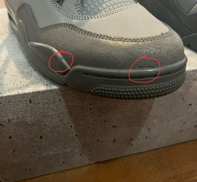 Air Jordan 4 Wet Cement