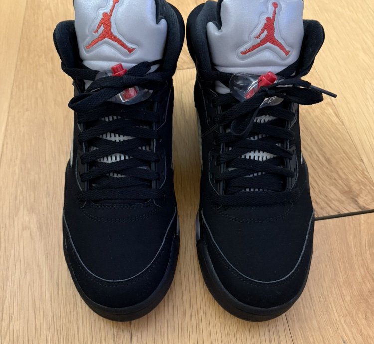 Air Jordan 5 Metallic 2016