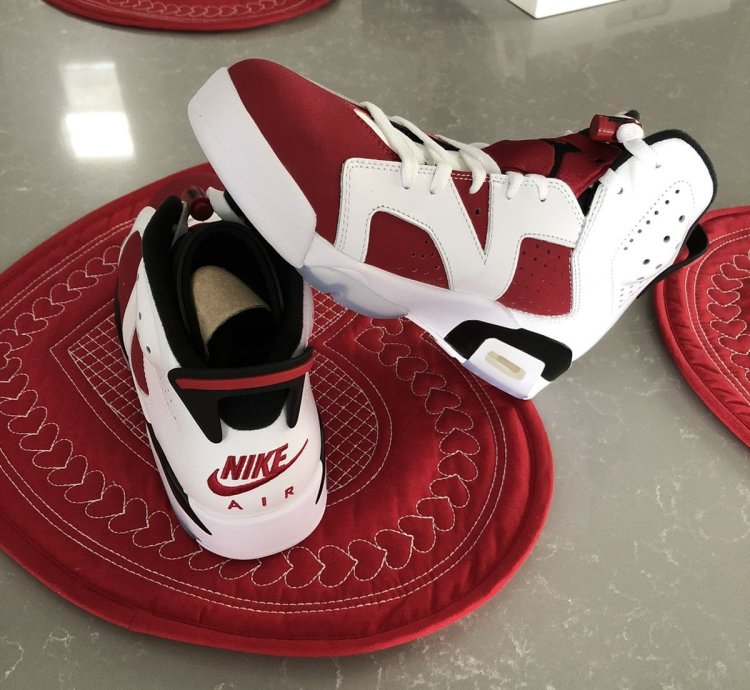 Air Jordan 6 Carmine