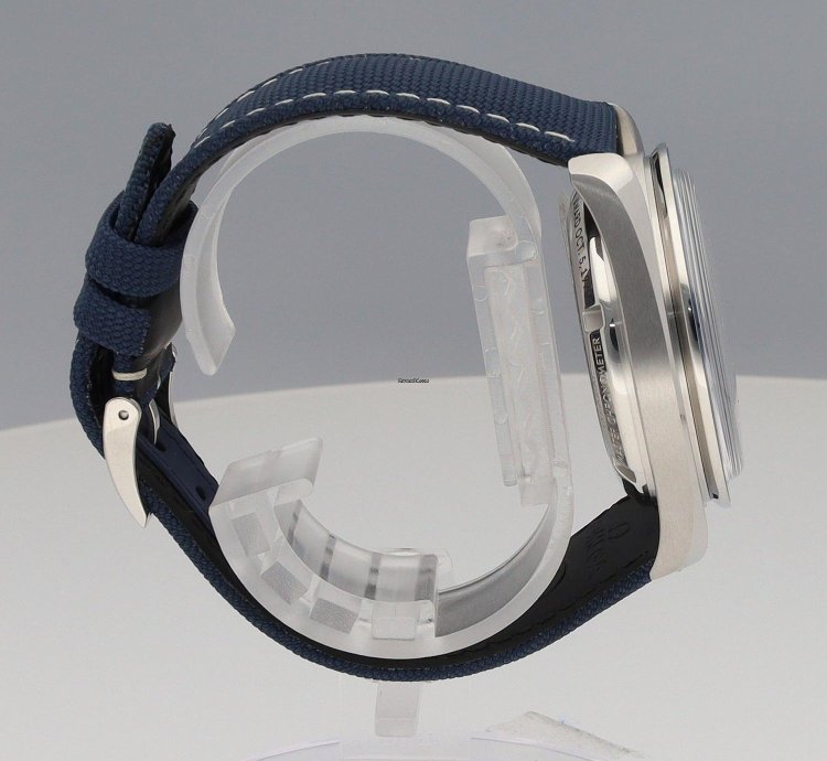 Omega Speedmaster 310 32 42 50 02 001