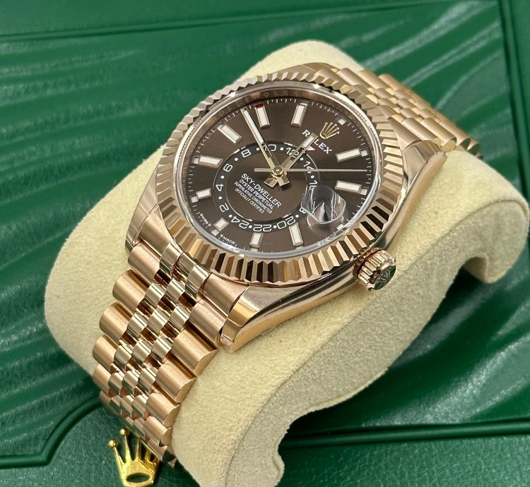 Rolex Sky-dweller Choc Jub
