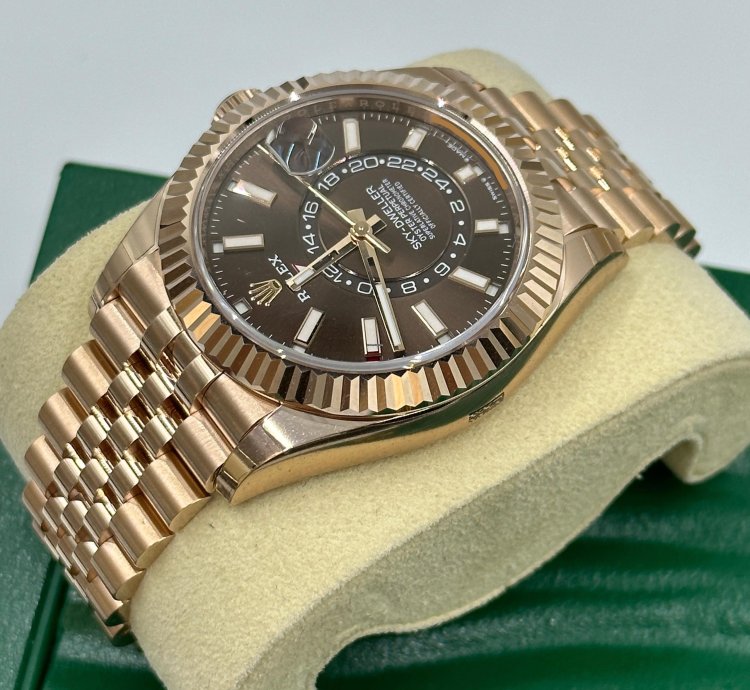 Rolex Sky-dweller Choc Jub