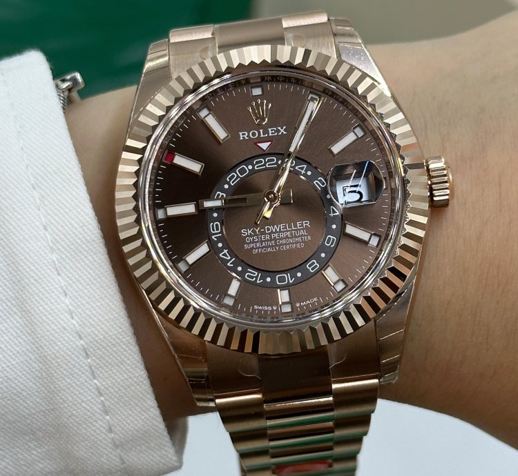 Rolex Sky-dweller Choc Oys