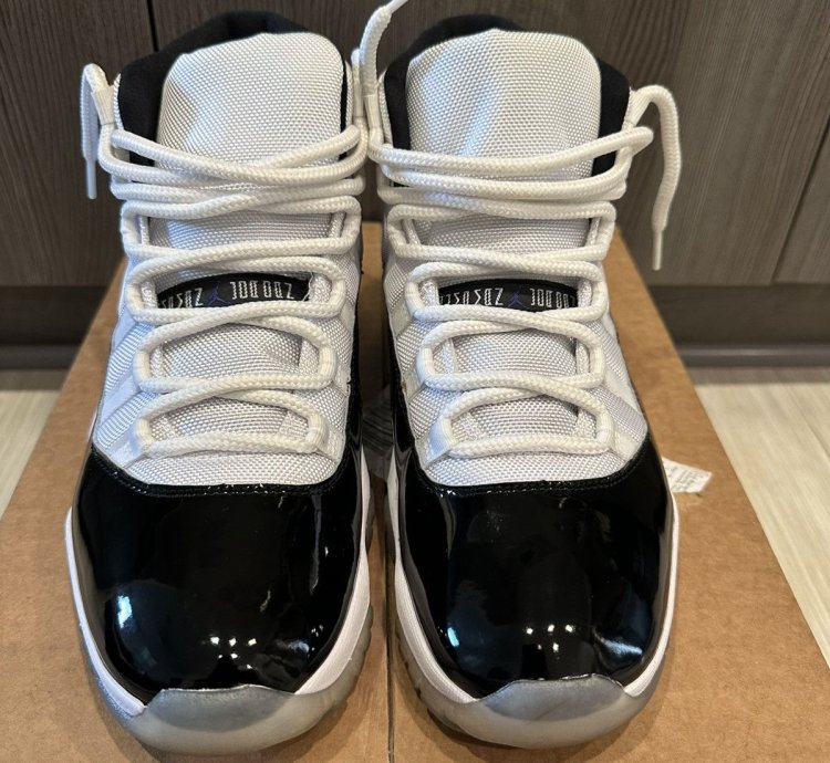 Air Jordan Concord 11 Sz 11 2018