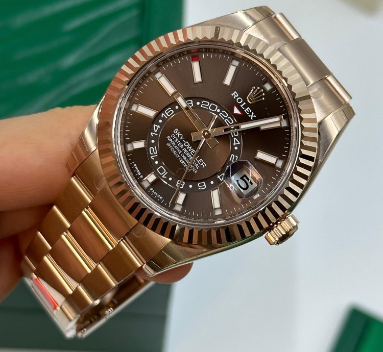Rolex Sky-dweller Choc Oys