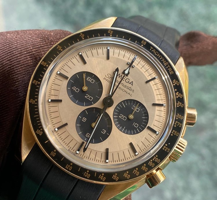 Omega Speedmaster 310 62 42 50 99 001