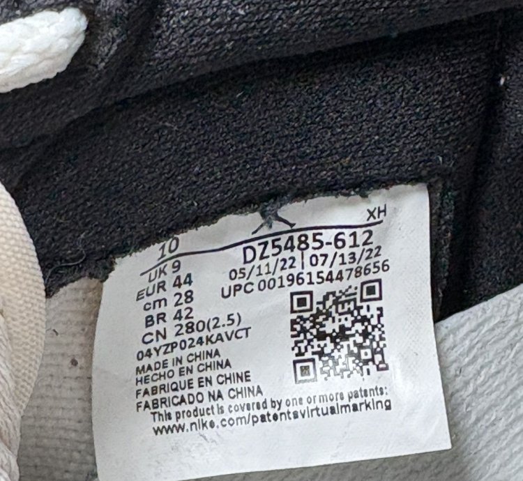 Air Jordan Retro 1 Lost And Found Size 10