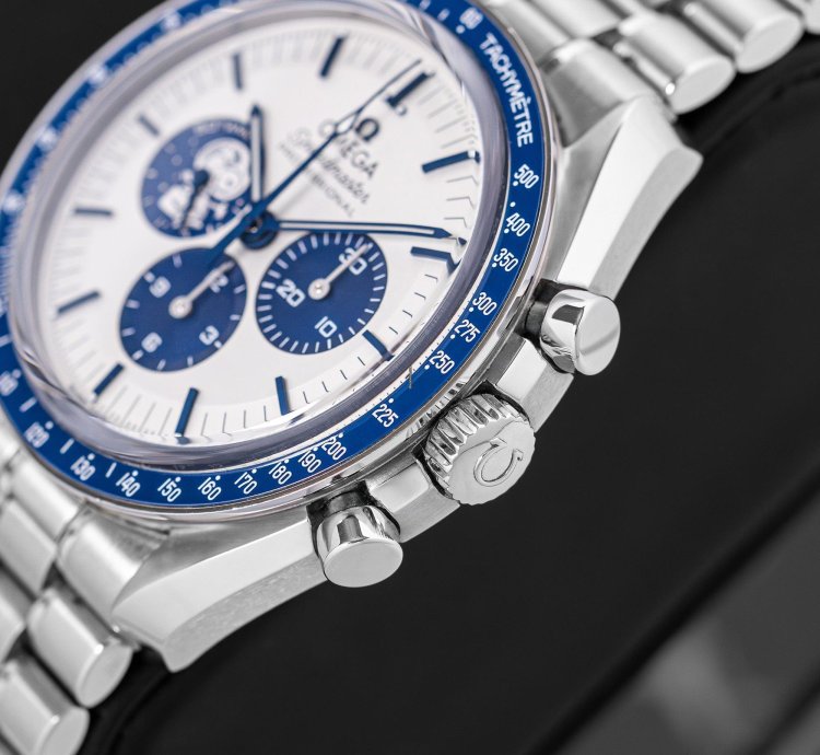 Omega Speedmaster 31032425002001
