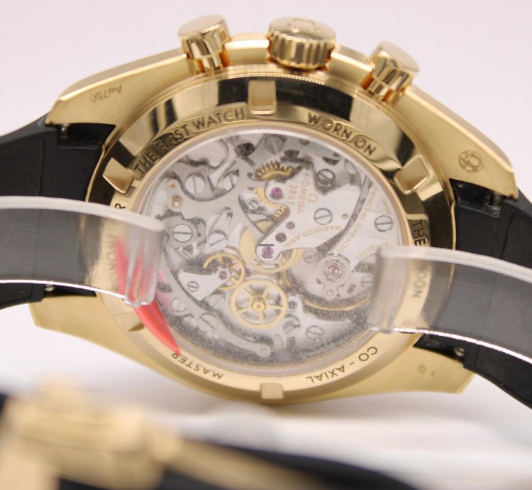 Omega Speedmaster 31062425099001 Yellow Gold Full Set Like New