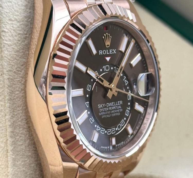 Rolex Sky-dweller Chocolate Dial Rose Gold Jubilee Bracelet 336935 Unworn 2024
