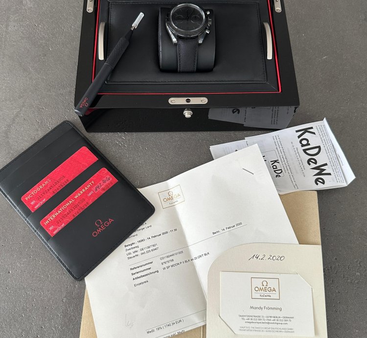 Omega Speedmaster 311 92 44 51 01 005