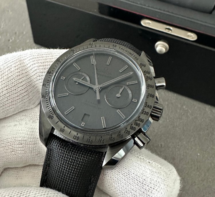 Omega Speedmaster 311 92 44 51 01 005