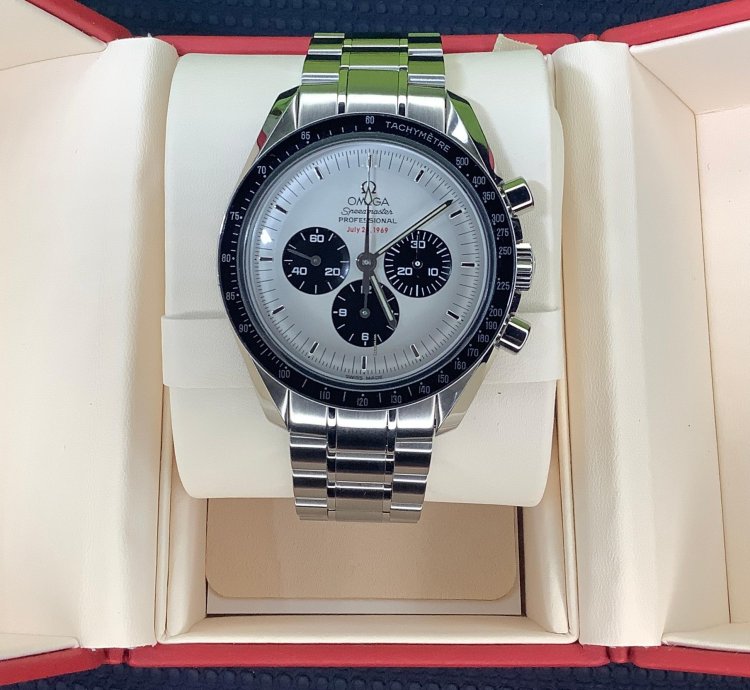 Omega Speedmaster 35693100