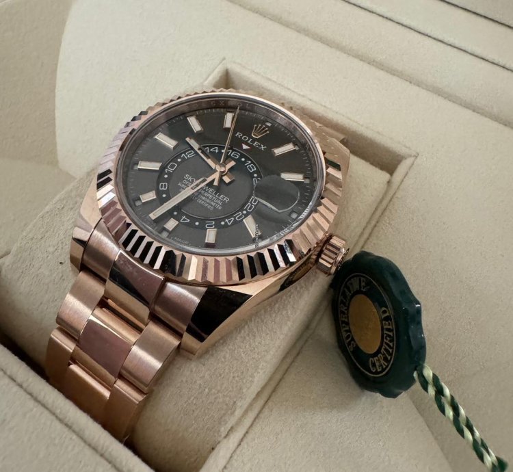 Rolex Sky-dweller Everose Gold Slate Dial