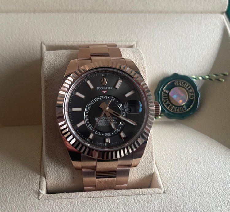 Rolex Sky-dweller Everose Gold Slate Dial