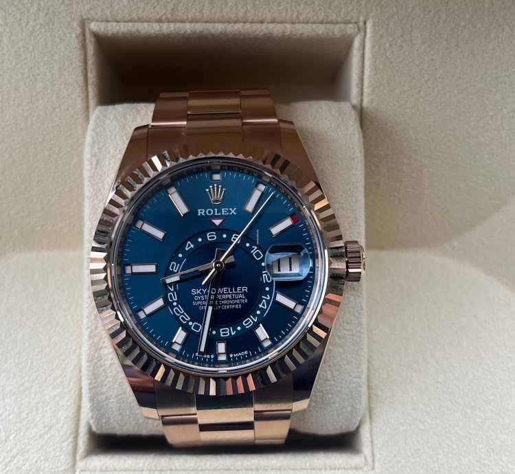 Rolex Sky-dweller Full Set - Unworn