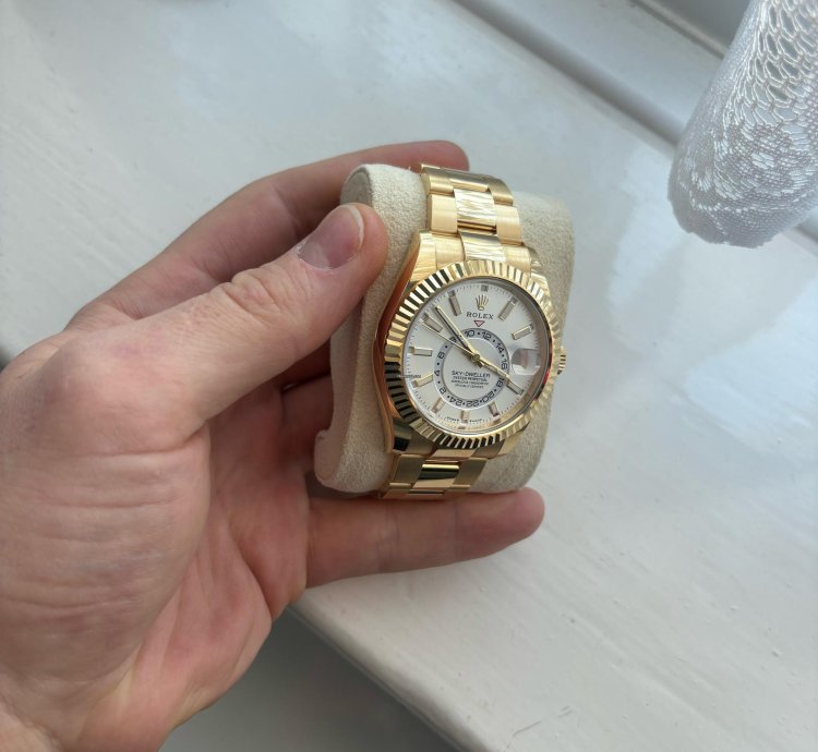 Rolex Sky-dweller Full Set 2023 Never Worn
