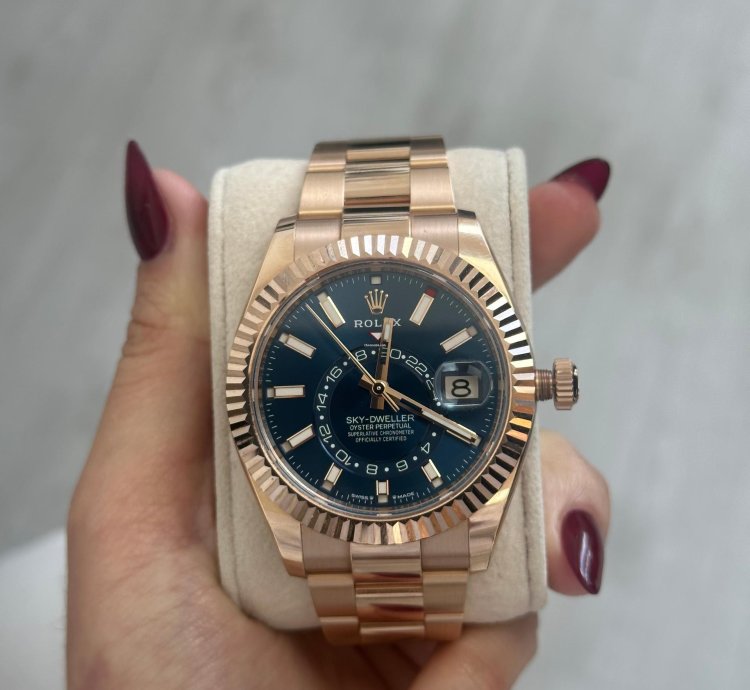 Rolex Sky-dweller Full Set Box Papers Manuals