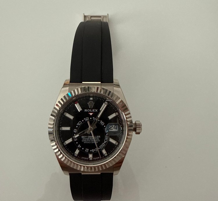 Rolex Sky-dweller Full Set Inclusive Invoice